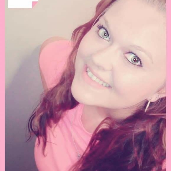 Meet your Posher, Nikki - Picture 5 of 8